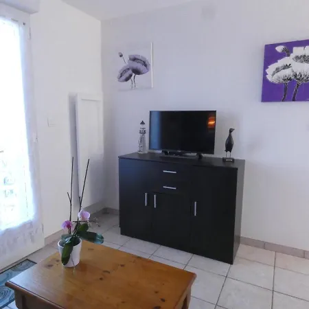 בית נופש Omaha *